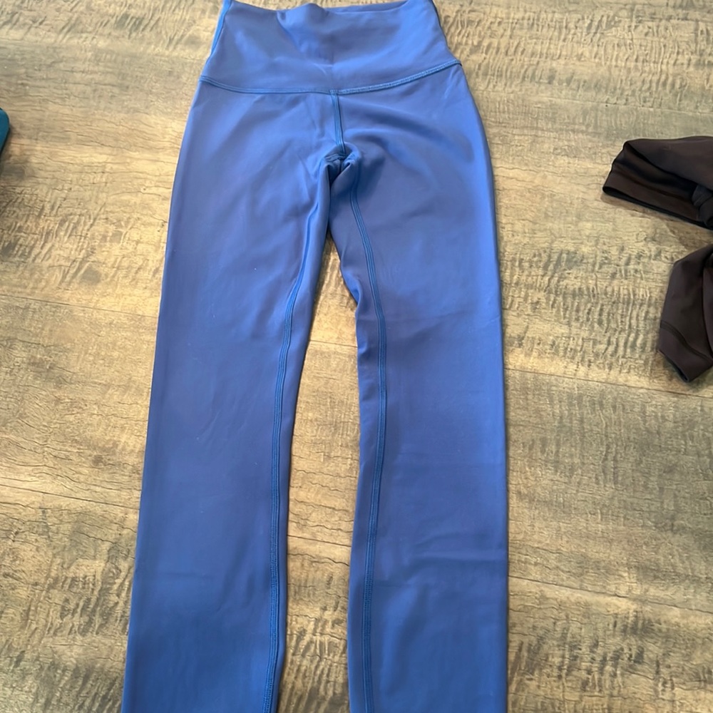 Womens lulu wonder train leggings 25in. Royal blue size 2. Worn once